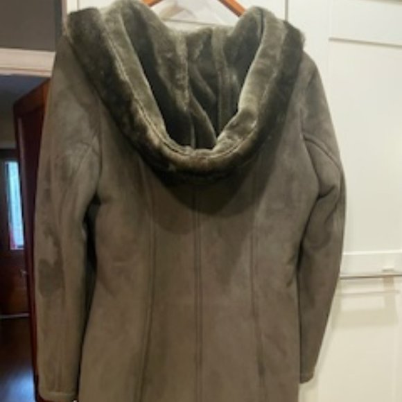 Winter Coat - Picture 4 of 4
